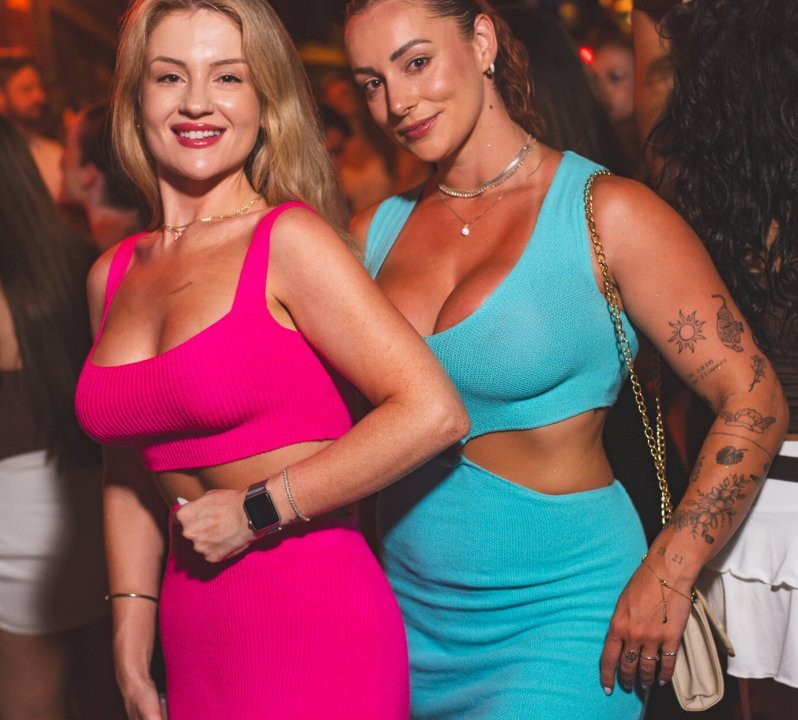 CAZ_3643