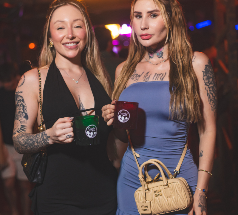 CAZ_6877